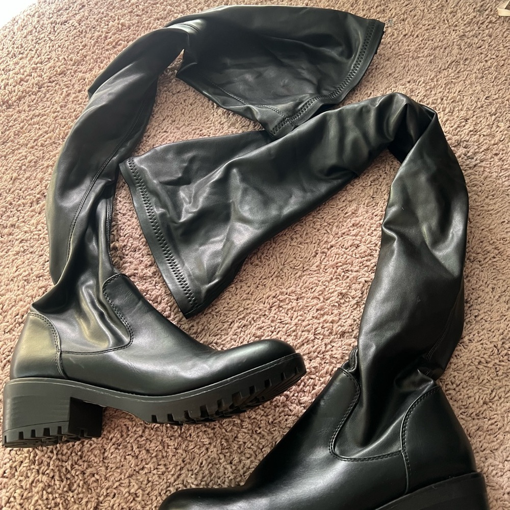 Paul Green Black Over the Knee Boots with Side Zipper